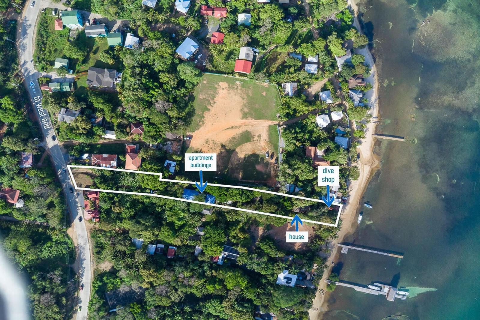 12 Bedroom Beachfront Dive Resort for Sale, Sandy Bay, Roatan — photo 5