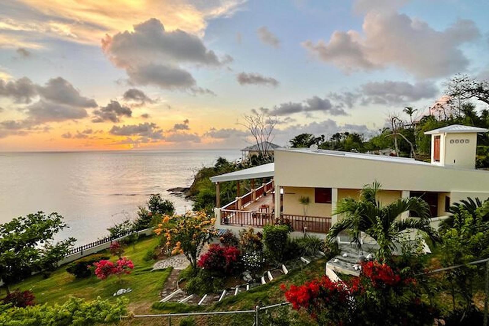 3 Bedroom Beachfront Home for Sale, Flamboyant Road, Snow Hill, Craigston, Carriacou, Grenada Grenadines — photo 1