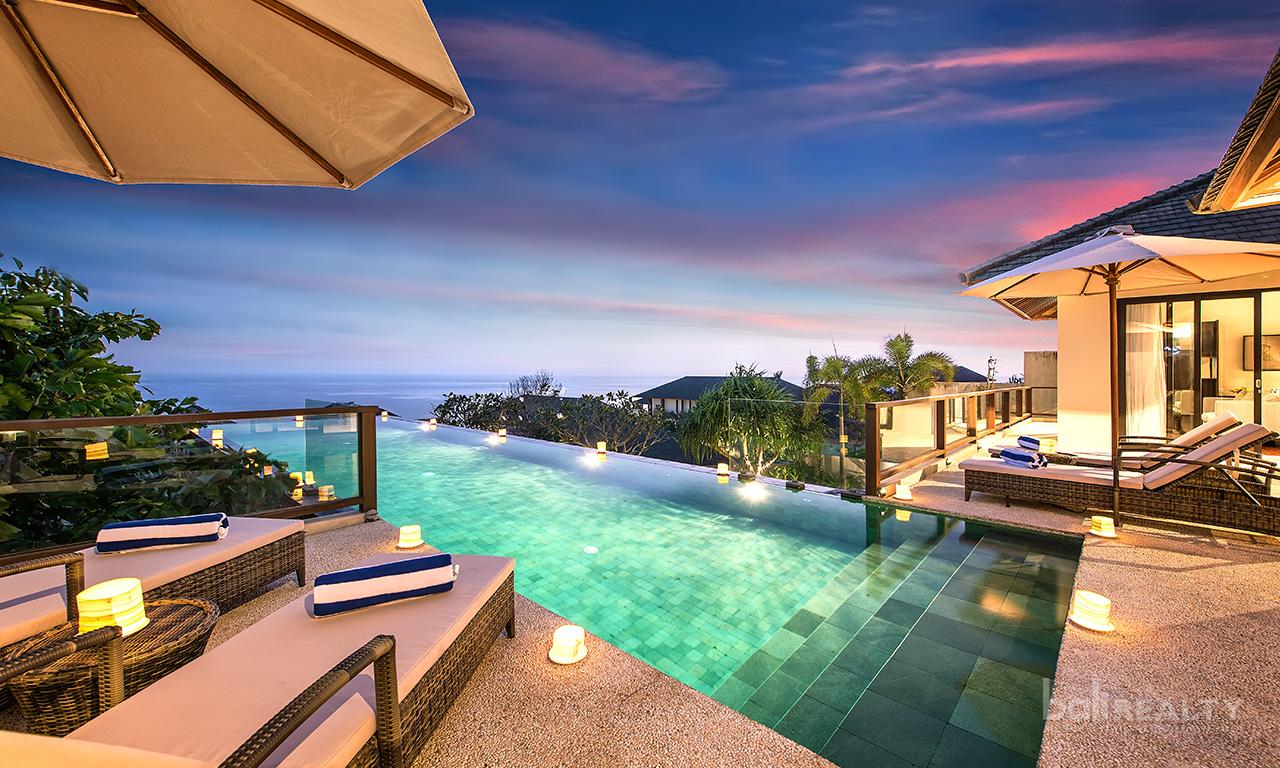 Breathtaking Four-Bedroom European Modern Design Villa in Uluwatu -1791 — photo 1