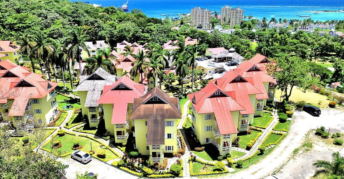 2 Bedroom Apartment for Sale, Mystic Ridge, Ocho Rios, Jamaica — photo 4