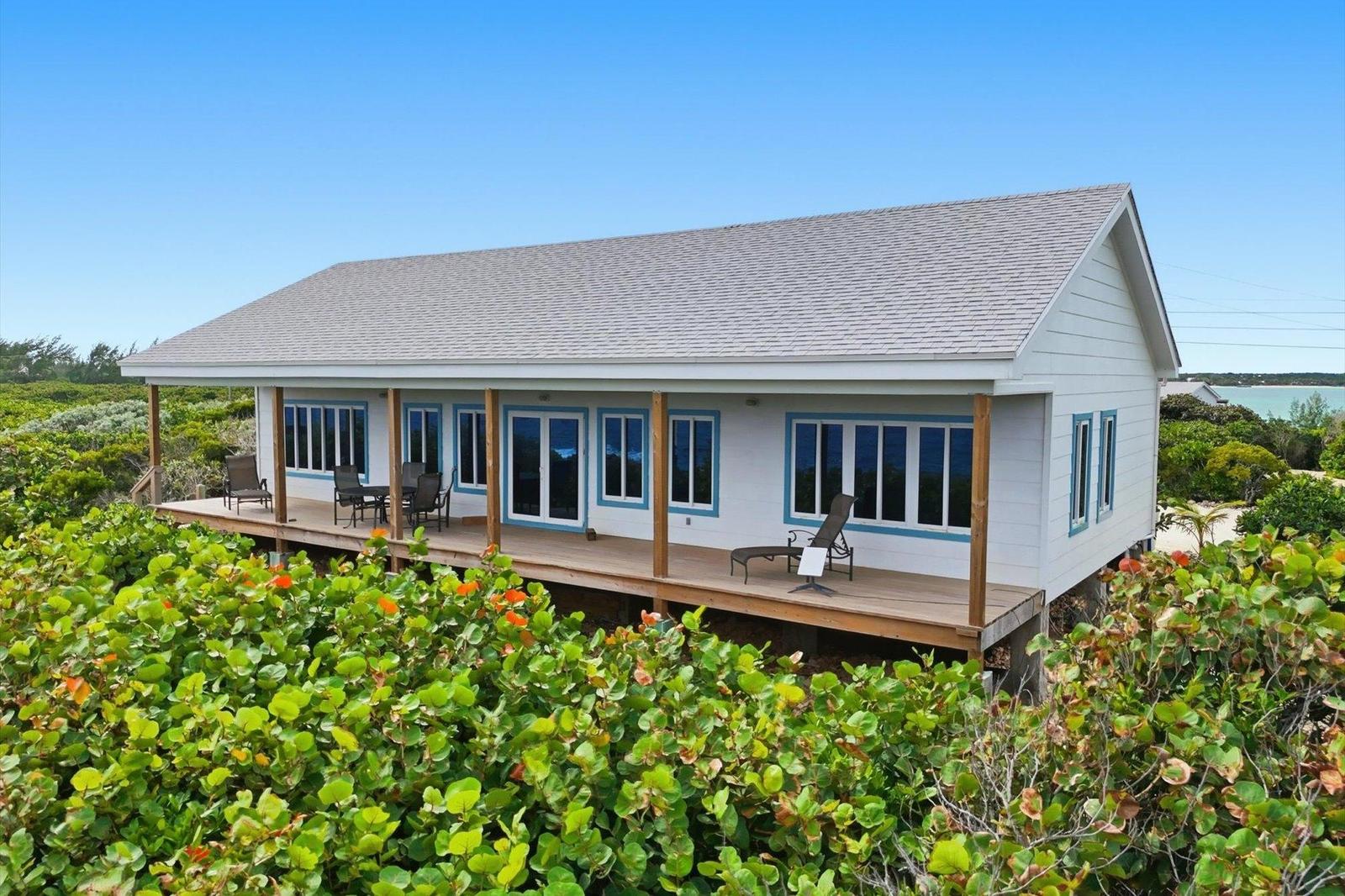 OCEANFRONT SANCTUARY — photo 5