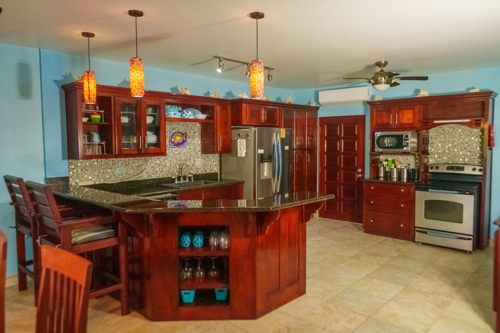 2-bedroom villa in Placencia, Belize — photo 3