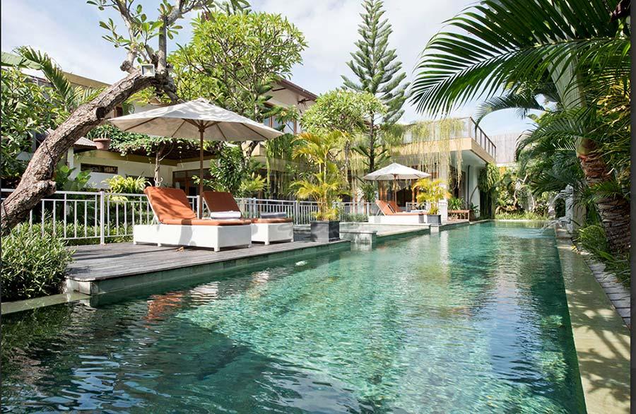 Stunning 5 Bedroom Freehold Villa with Pondok Wisata in Kerobokan — photo 2