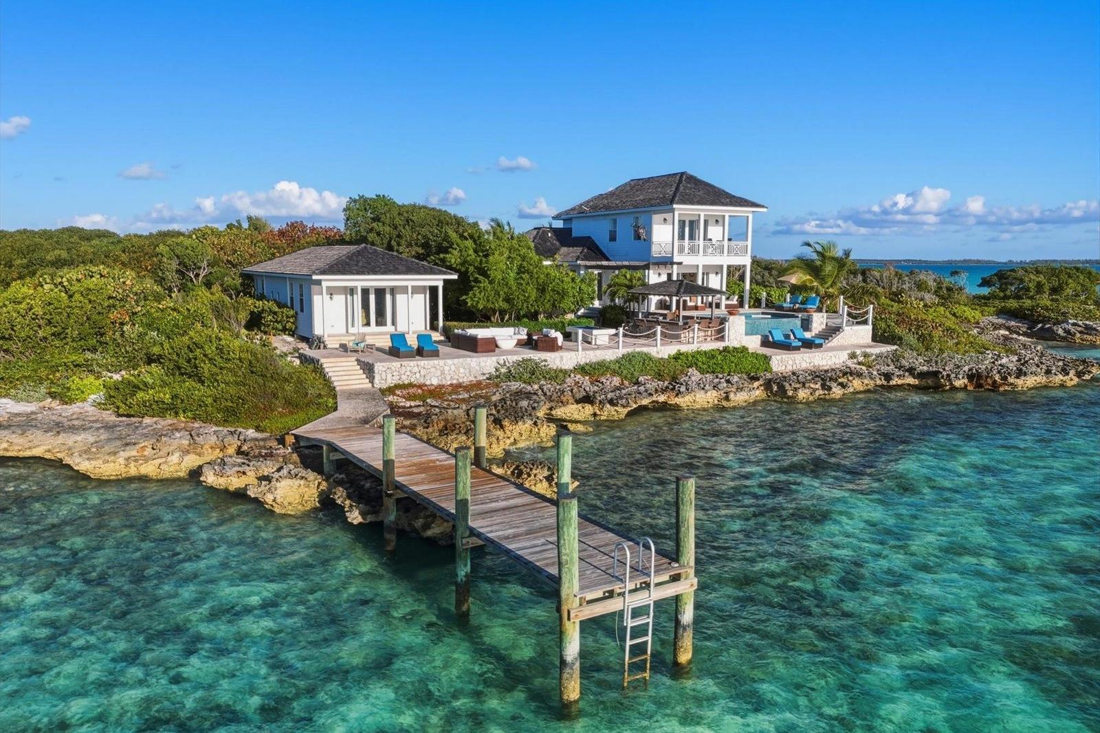 15 bedroom Residence for sale — CROWN PIGEON ISLAND & CAY in Eleuthera, The Bahamas. — photo 2