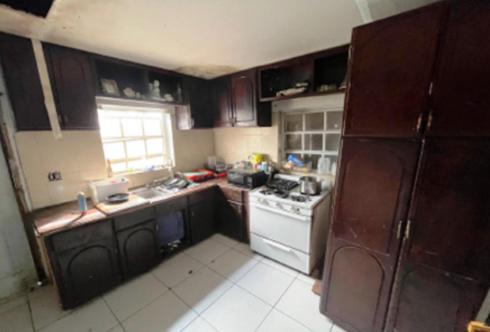 7 Bedroom Apartment for Sale in Nassau, The Bahamas — photo 2