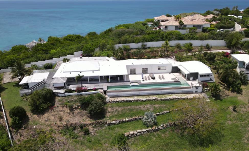8 Bedroom Property for Sale - Baie Rouge Villa 8BR — photo 3