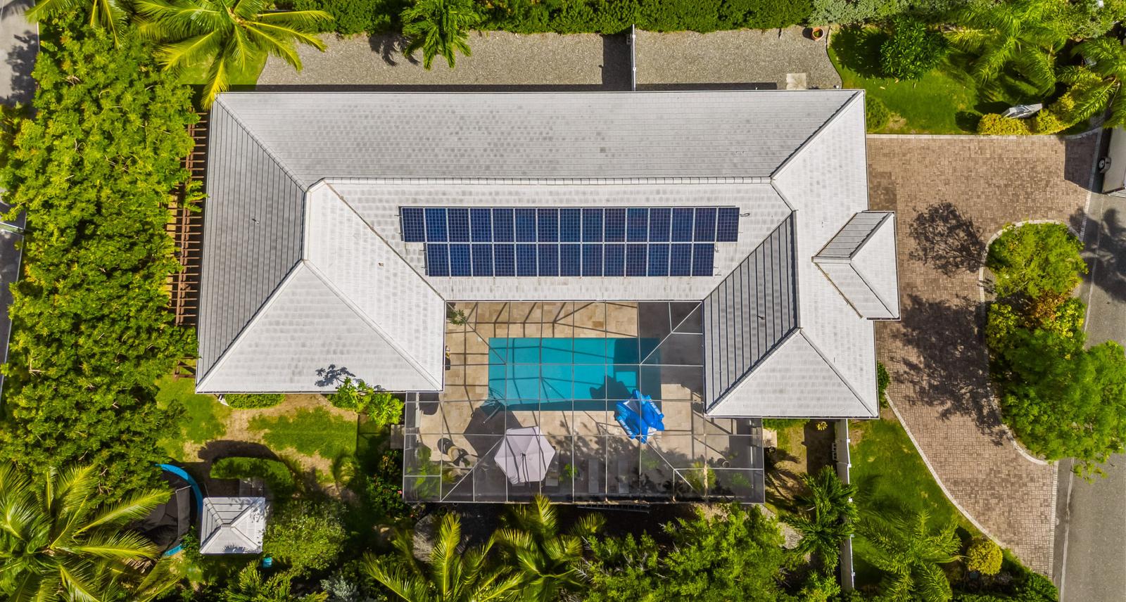 4-bedroom villa in South Sound, Cayman Islands — photo 4