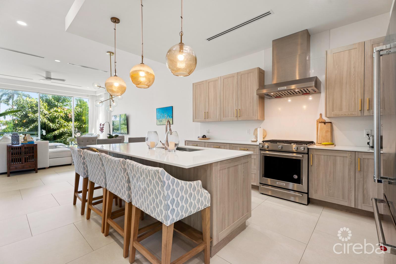 3-bedroom townhouse in Indigo Bay, South Sound, George Town — photo 4