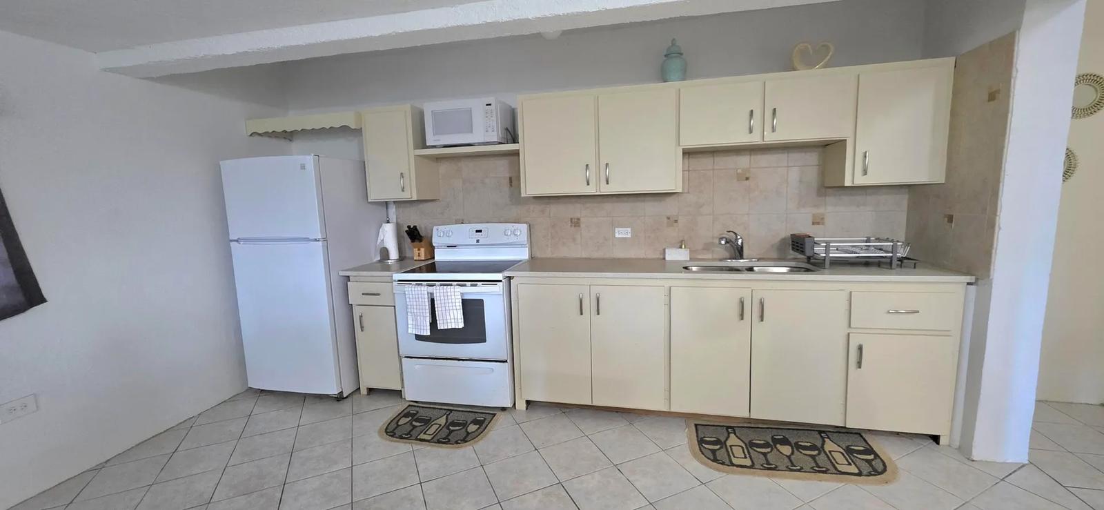 2 Bed, 1 Bath Apartment in Frydenhoj, St. Thomas — photo 4