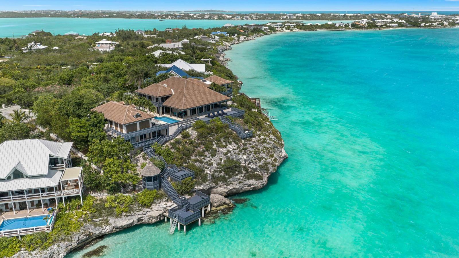 6-bedroom villa in Sapodilla Bay, Turks and Caicos Islands — photo 3