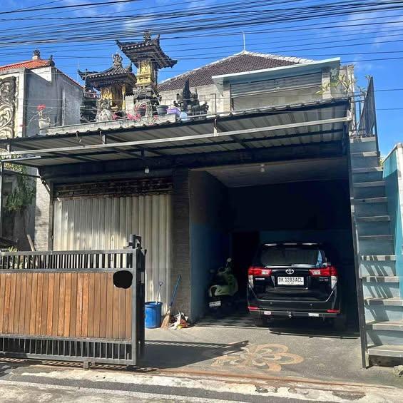 4-bedroom house in Denpasar — photo 1