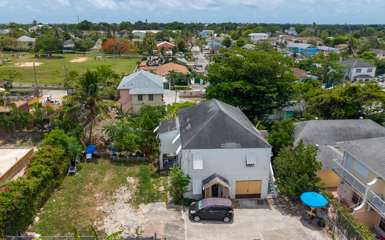6 bedroom Duplex for sale in Ivanhoe Subdivision, BS, Bahamas — photo 4