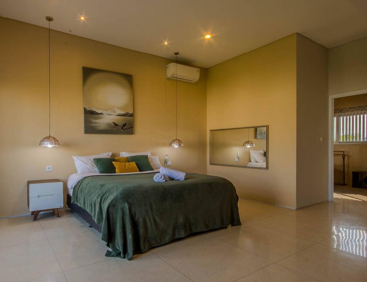 4-bedroom villa in Berawa, Canggu — photo 2