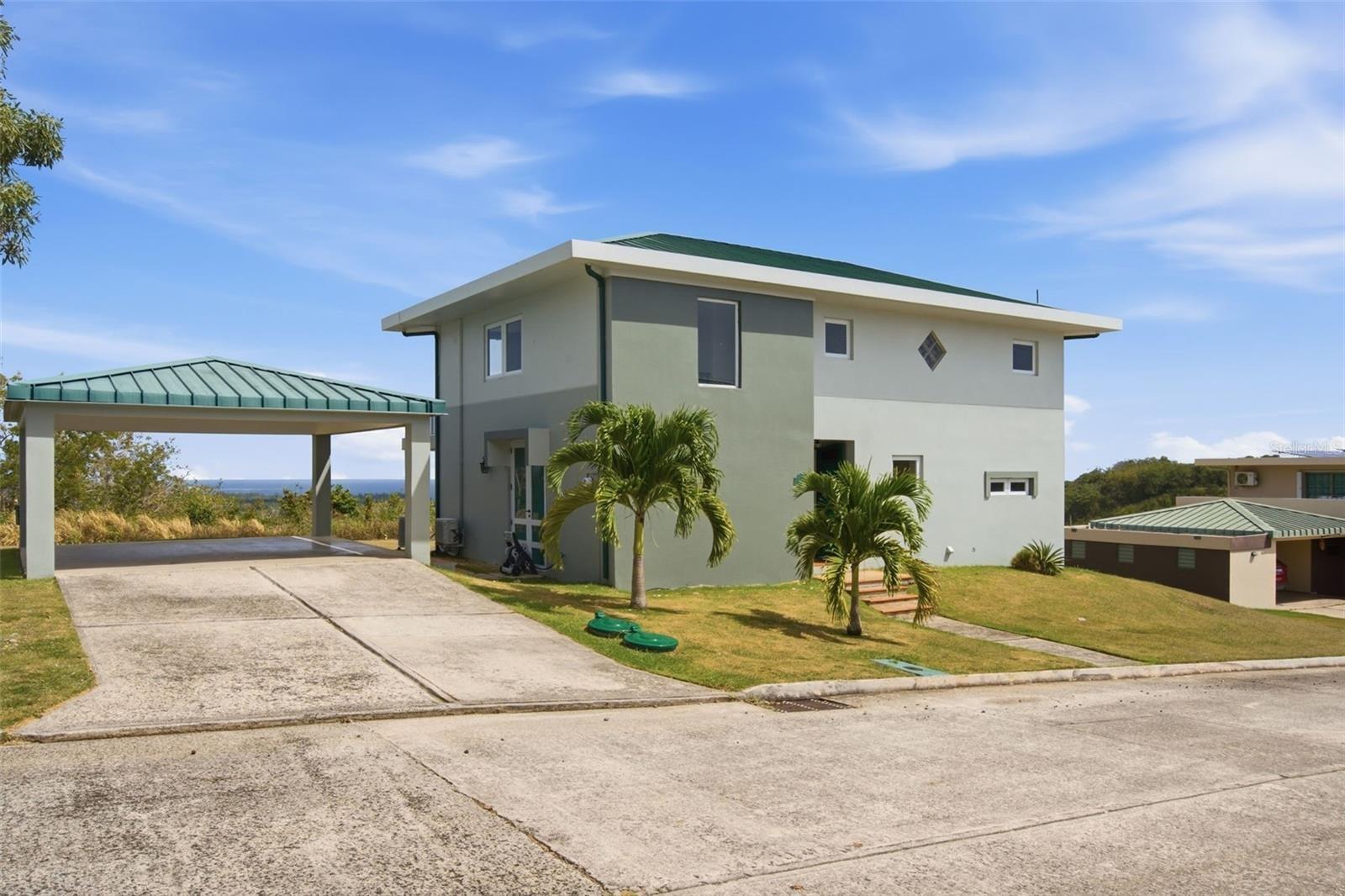 4-bedroom house in Hacienda Margarita, Luquillo, Puerto Rico — photo 2