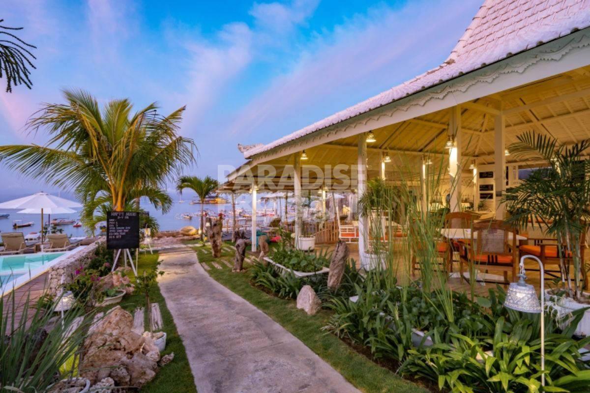Motivated Seller Beachfront Resort in Lembongan — photo 1