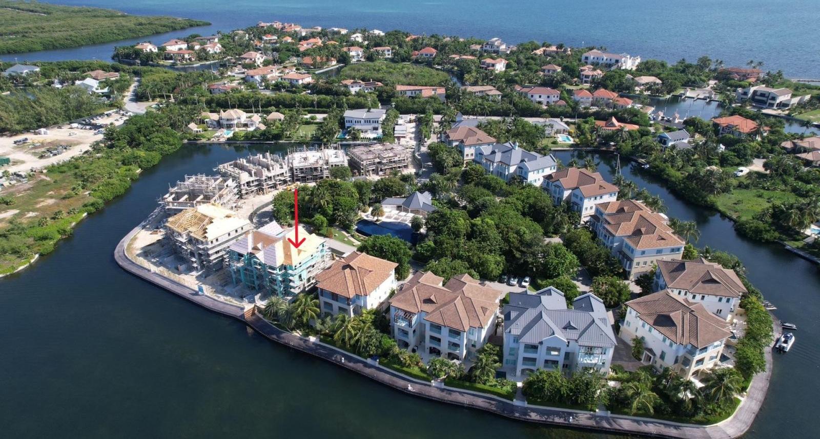 4-bedroom apartment in W Bay Bch North, Cayman Islands — photo 3