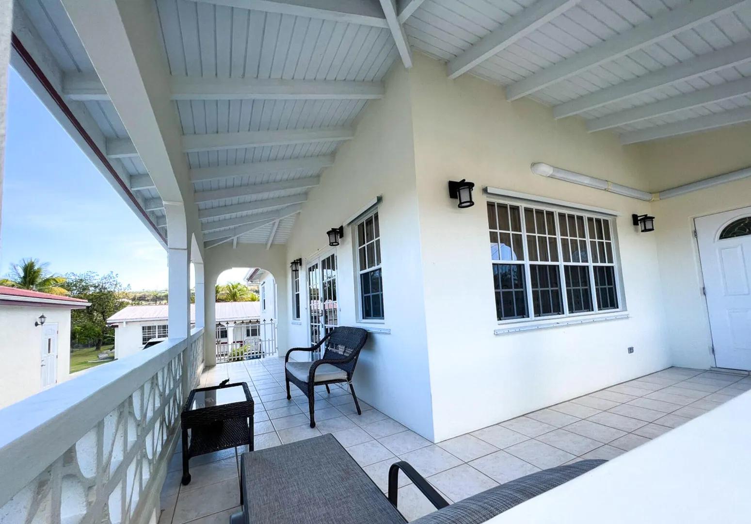 3 Beds 2 Baths Home in Quarter Prince — photo 3