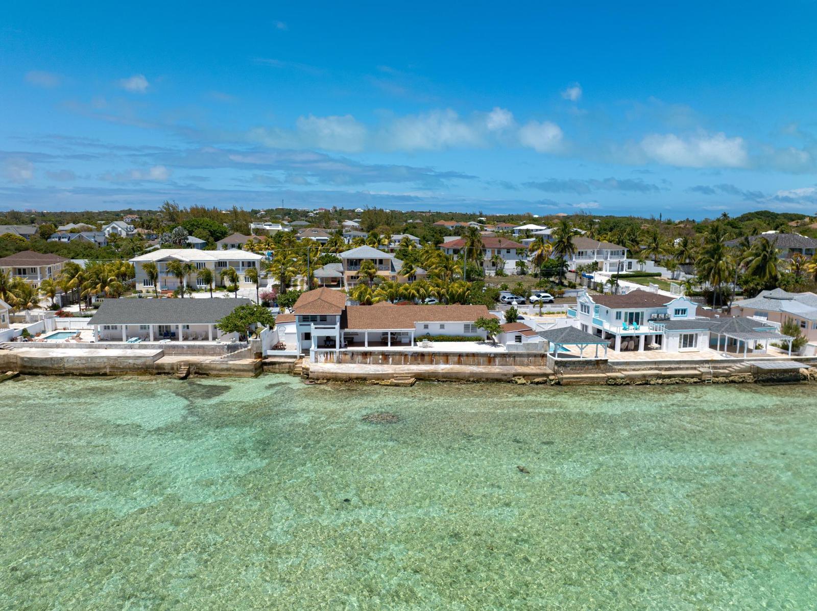 5 bedroom Residence for sale — YAMACRAW HILL RD in Nassau / New Providence, The Bahamas — photo 2