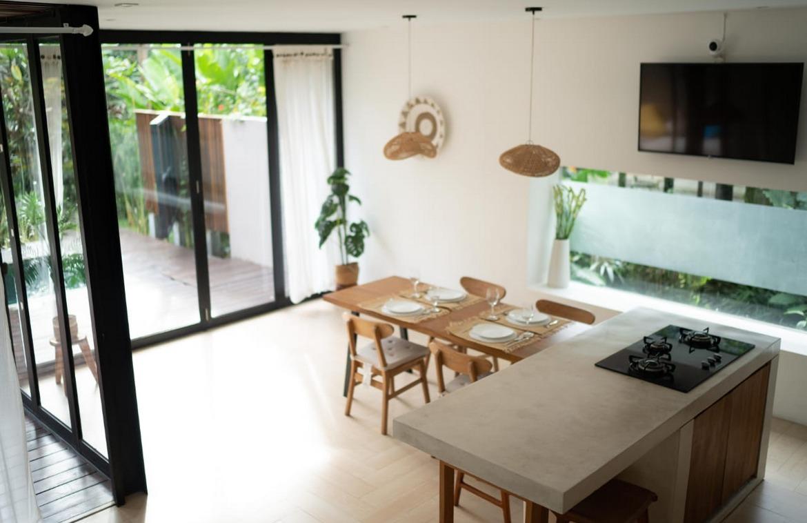 4 bedroom villa for sale in Berawa, Canggu, Bali, Indonesia — photo 3