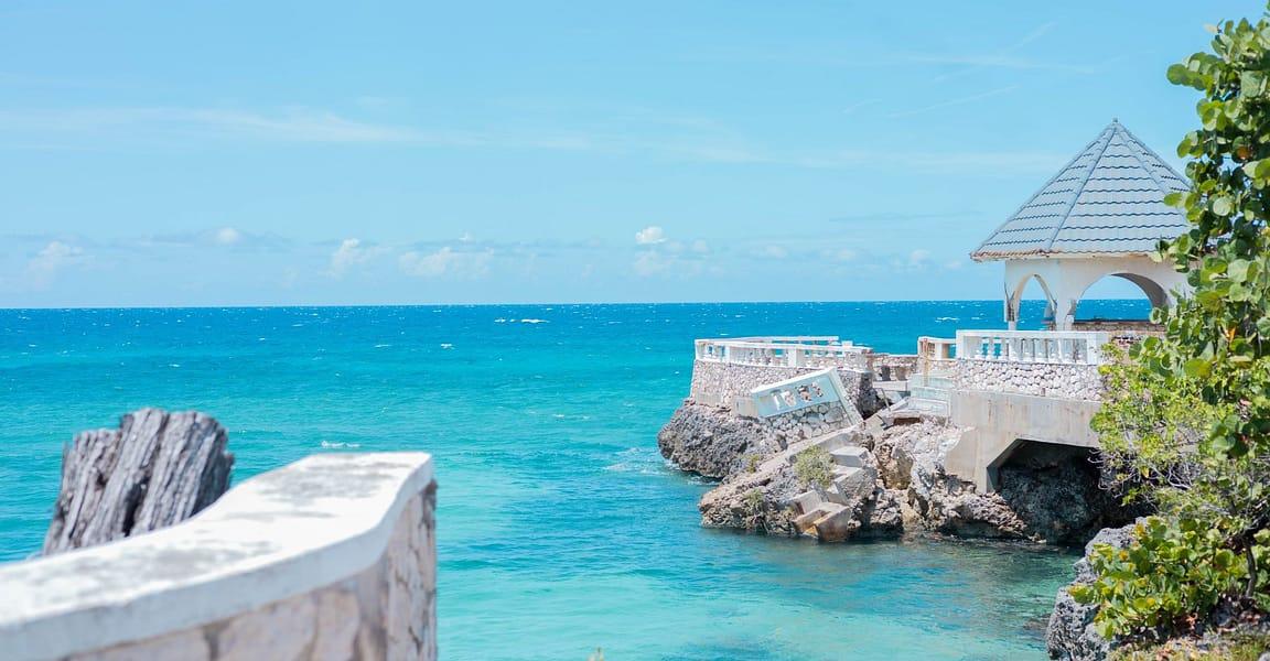 17 Bedroom Boutique Resort for Sale, Seven Mile Beach, Negril, Westmoreland, Jamaica — photo 4