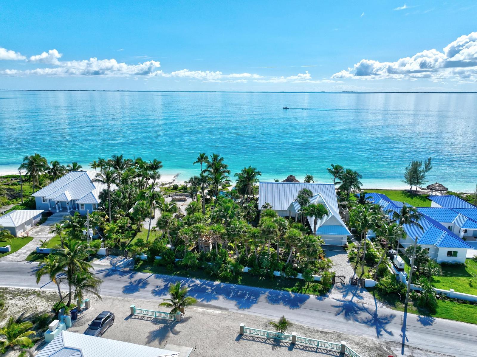 4 bedroom Residence for sale — WINDWARD BEACH ESTATES in Abaco Islands, The Bahamas — photo 3