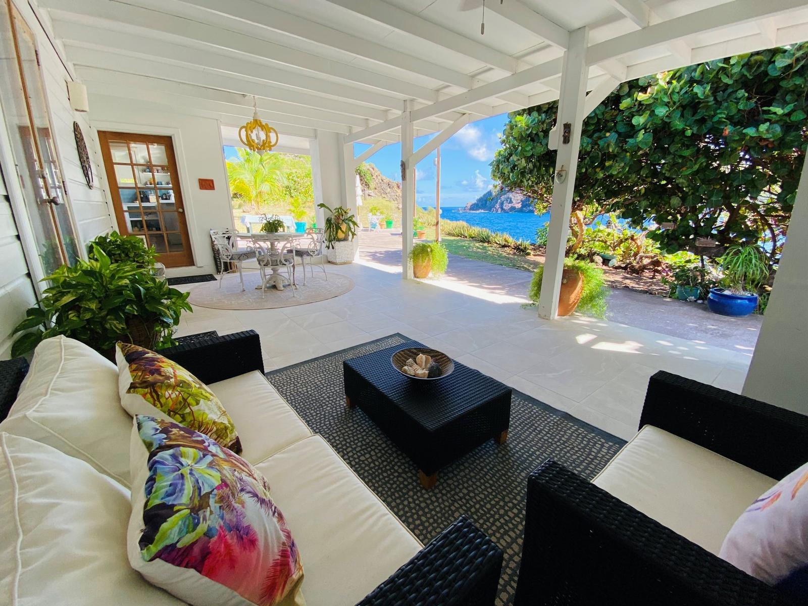 1 Bedroom Waterfront Cottage for Sale, Cove Bay, Saba — photo 5