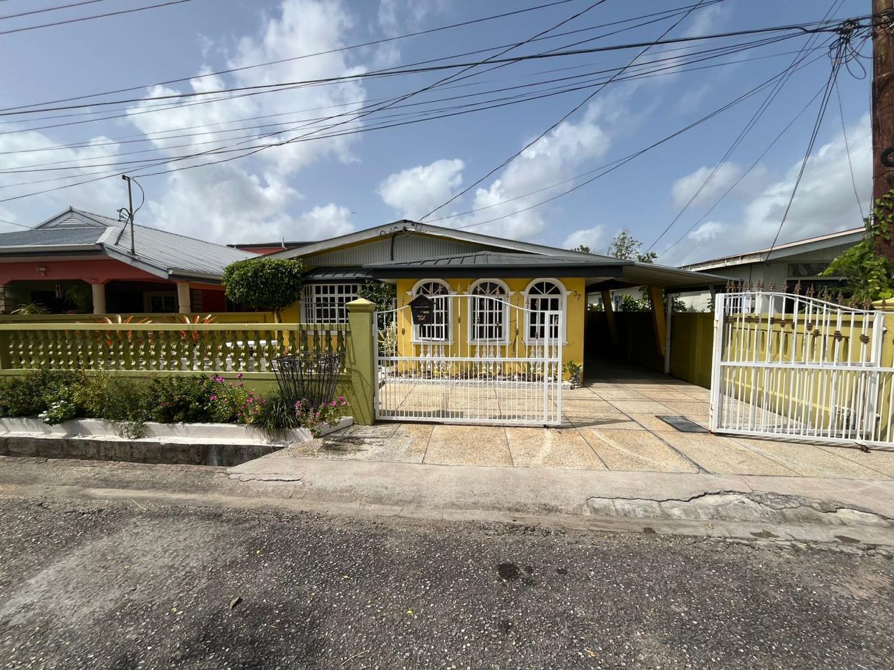Arima Three Bedroom House — photo 1