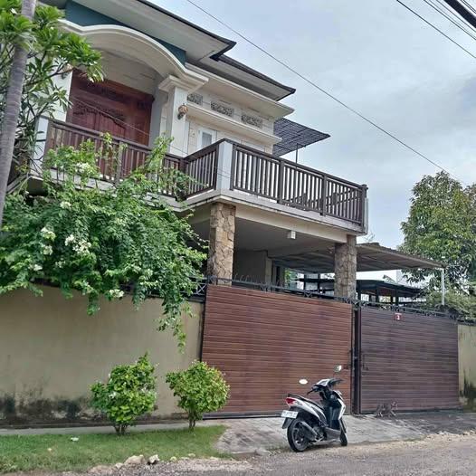 4-bedroom house in Denpasar — photo 1