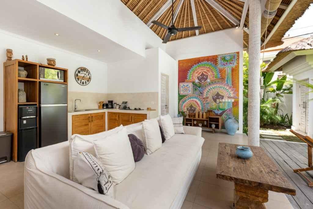 Stylish Leasehold Villa with Private Pool - Tangkuban Perahu — photo 5