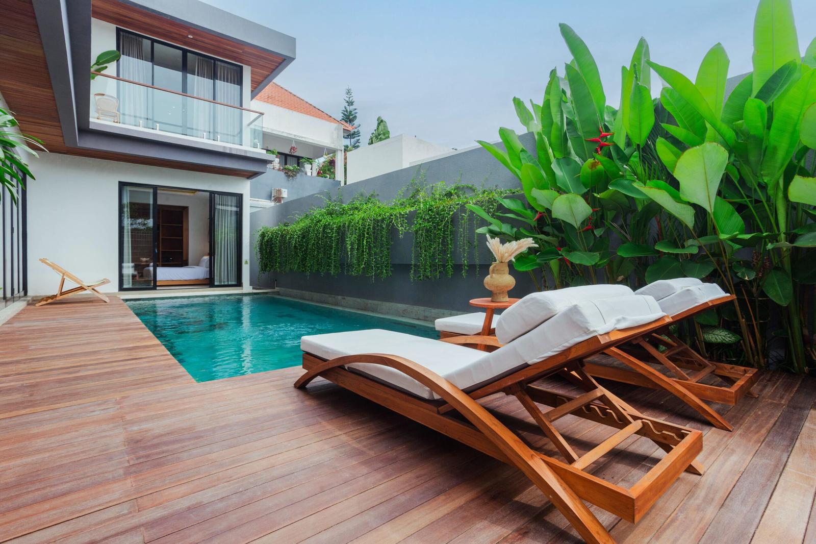 4-bedroom villa in Tibubeneng, Canggu — photo 2