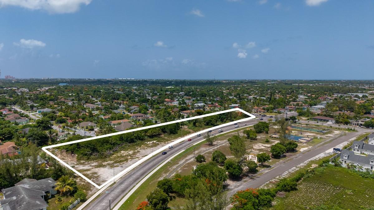 2.08 Acres of Commercial Land for Sale, Golf Course Boulevard, Nassau, New Providence, Bahamas — photo 1
