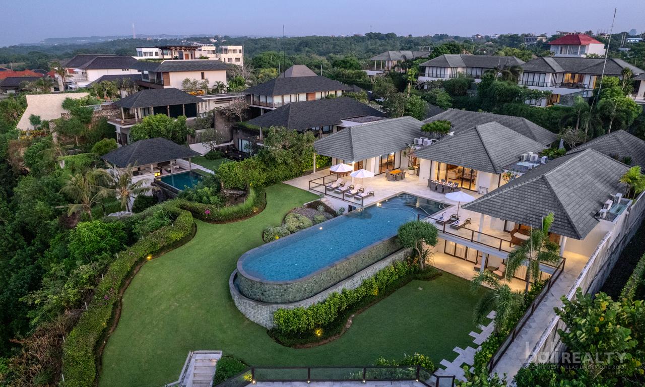 Freehold Five-Bedroom Villa with Stunning Ocean Views in Pandawa Beach – Kutuh – 2887 — photo 4
