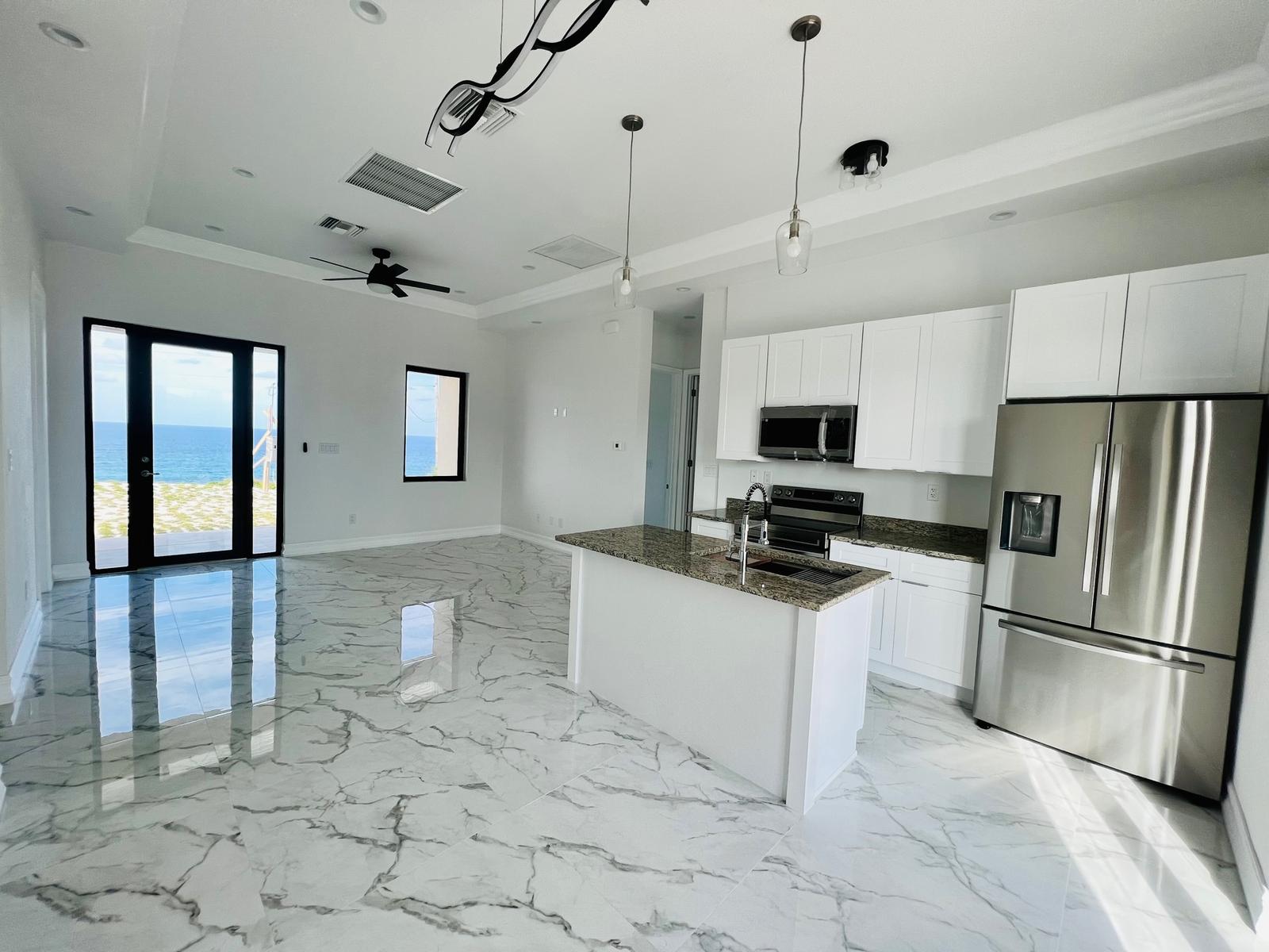 Magnificent Ocean View Home with Pool in Rainbow Bay, Eleuthera — photo 5