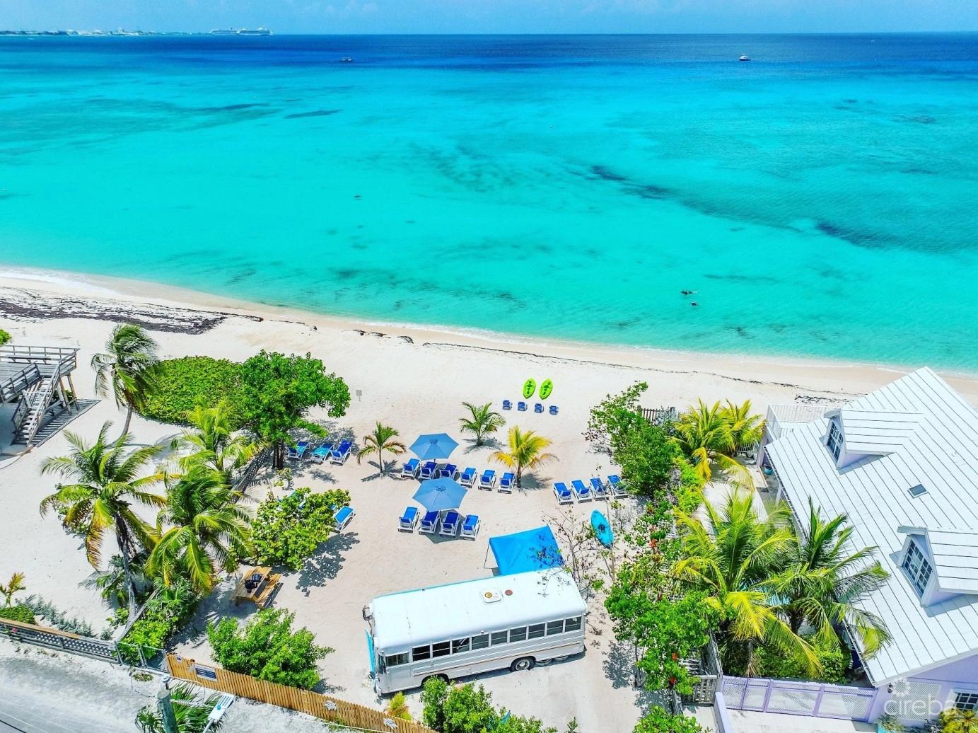 5 Bedroom Condo for Sale in Boggy Sands Club Coral 1, Cayman Islands — photo 1