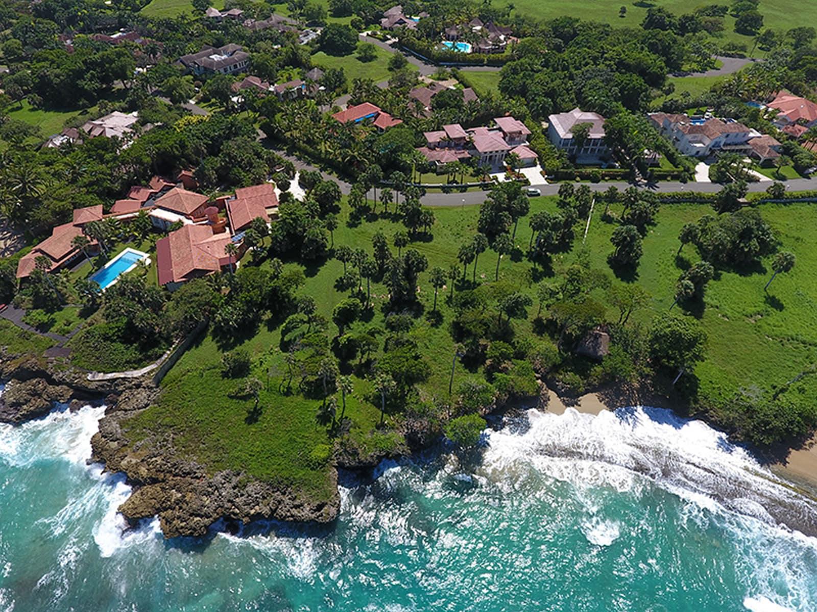 2 Acre Oceanfront Lot for Sale, Las Olas, Sea Horse Ranch, Cabarete, Dominican Republic — photo 5