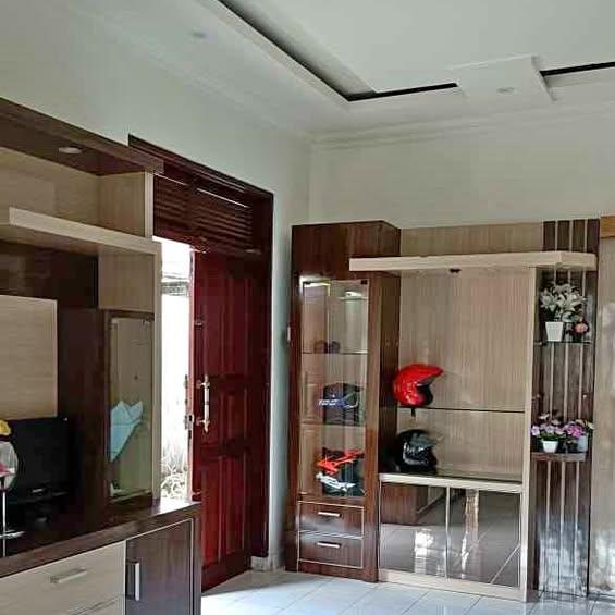 6 bedroom house in Denpasar — photo 1