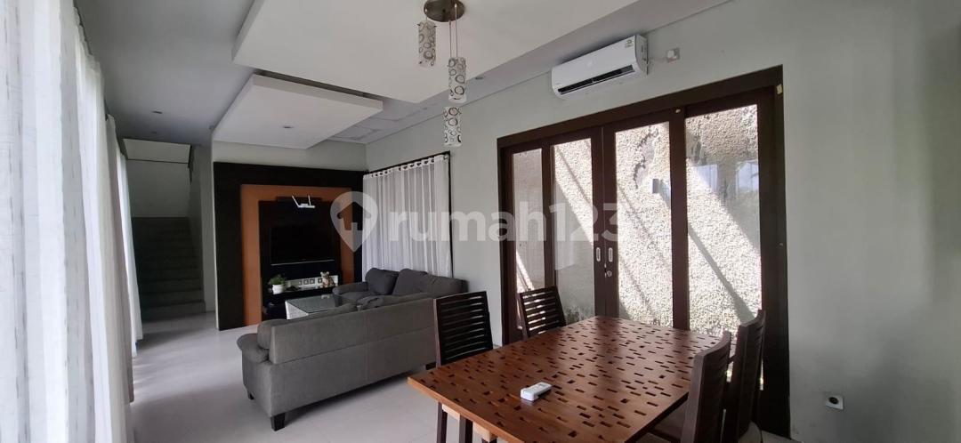 3-Story Villa for Sale - Modern & Fully Furnished — photo 2