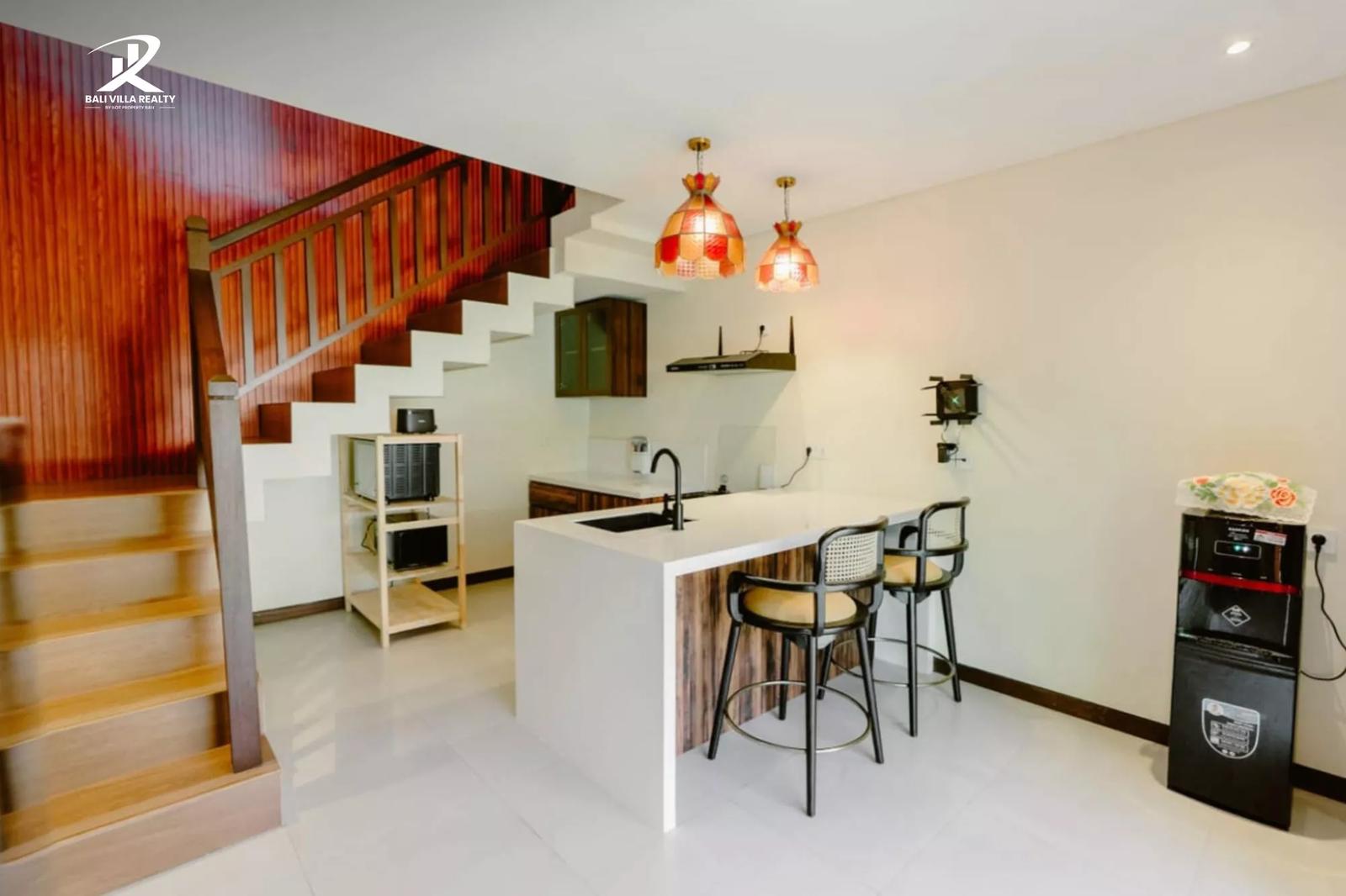 Grand 5BR Traditional Estate in Canggu for Monthly Rental — photo 4