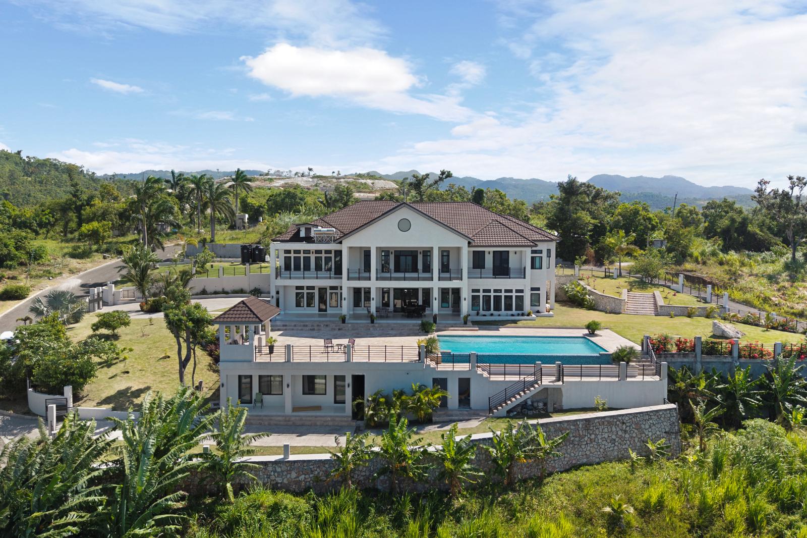 7 Bedroom Luxury Home for Sale, Drax Hall Estate, Ocho Rios, Saint Ann, Jamaica — photo 3