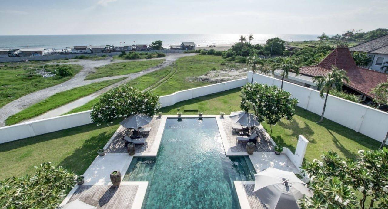 Villa in Canggu, Bali, Indonesia — photo 2