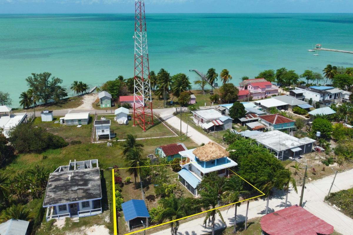2-bedroom house in Sarteneja, Belize — photo 2