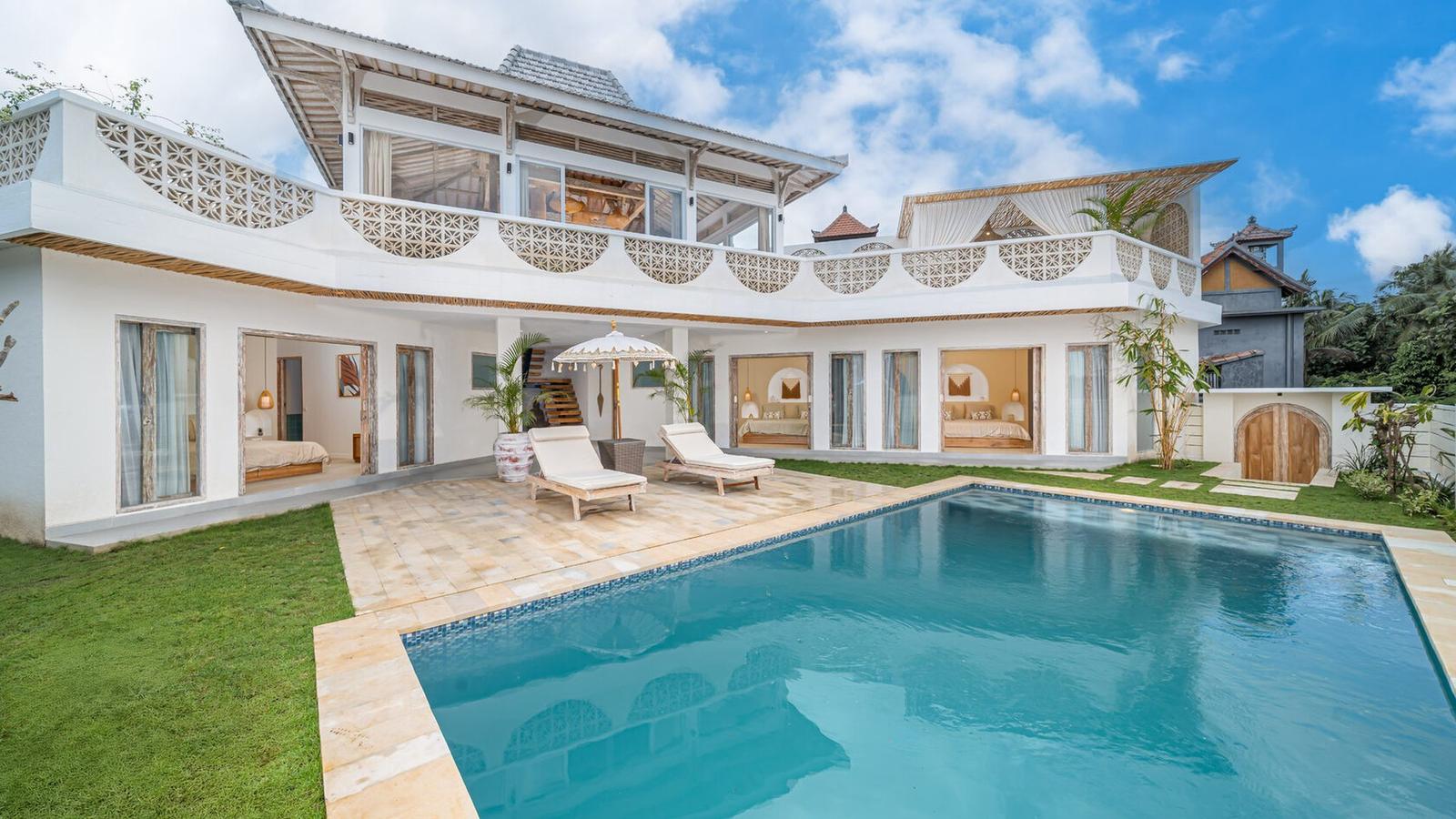 Sunset Villa in Pererenan, Bali — photo 3