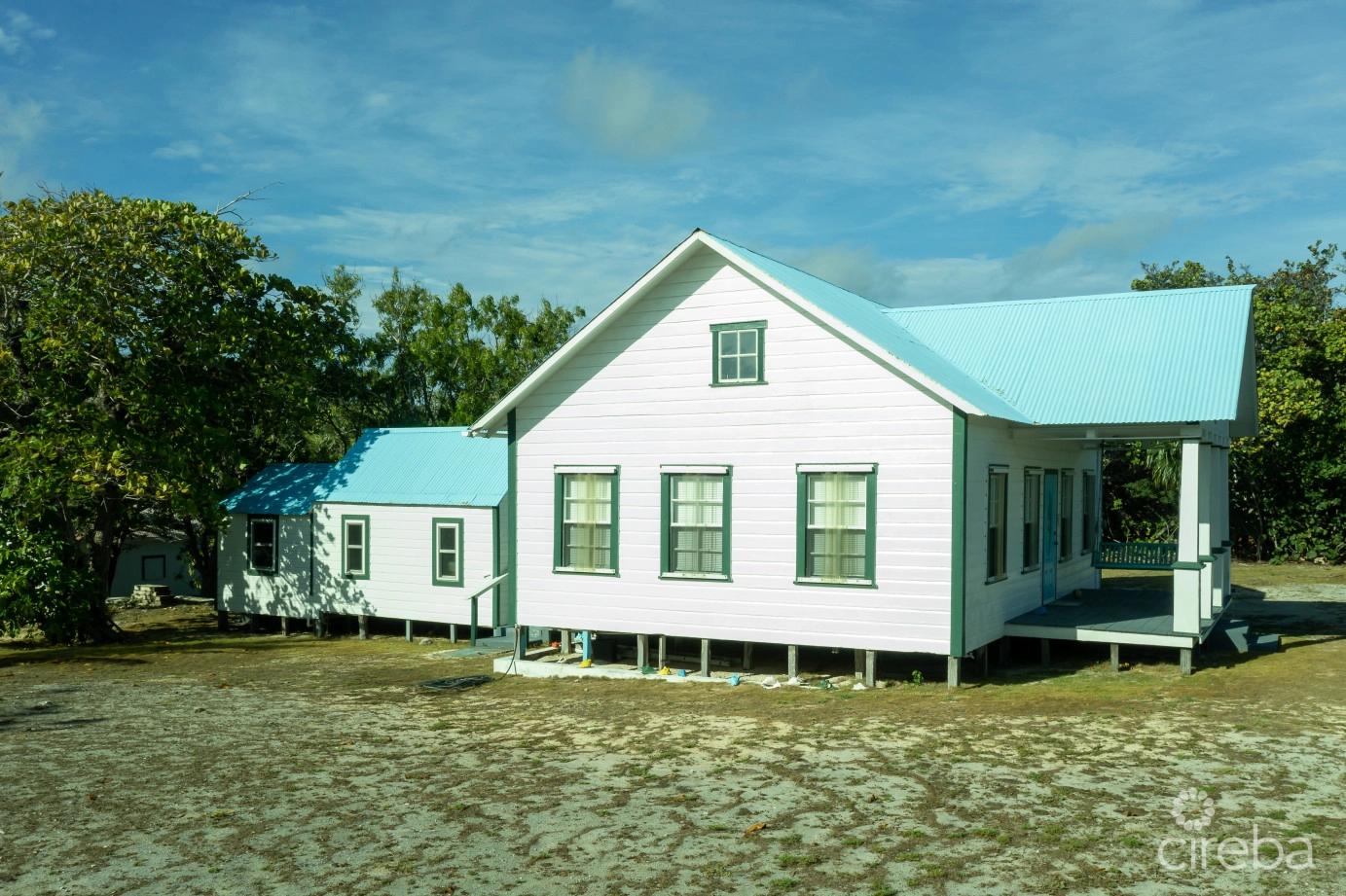 Historic Home - 3 Acres Ocean Front in the Cayman Islands — photo 3