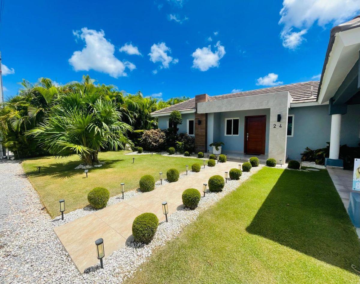 3-bedroom villa in Bavaro, Punta Cana — photo 1