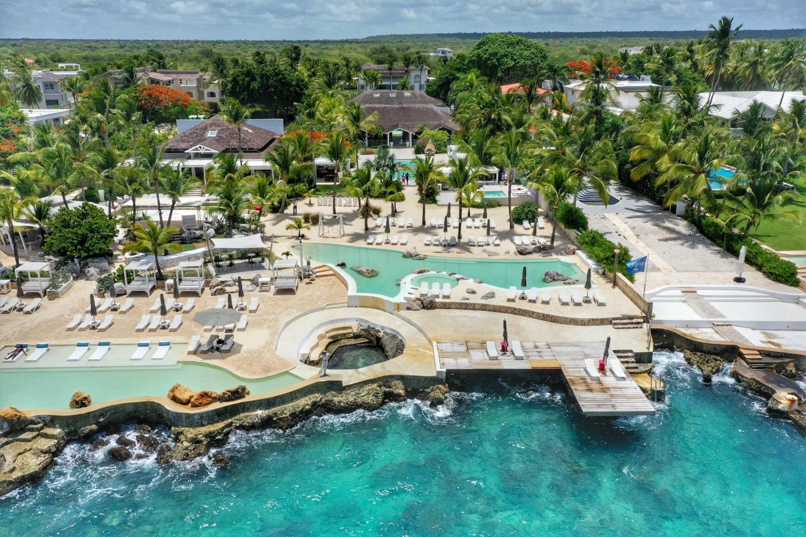 Condos On The Caribbean Coast With The Private Beach Club — photo 5