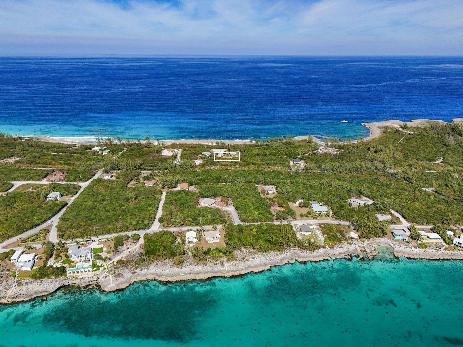 2 Bedroom Home for Sale, Rainbow Bay, Eleuthera, Bahamas — photo 1