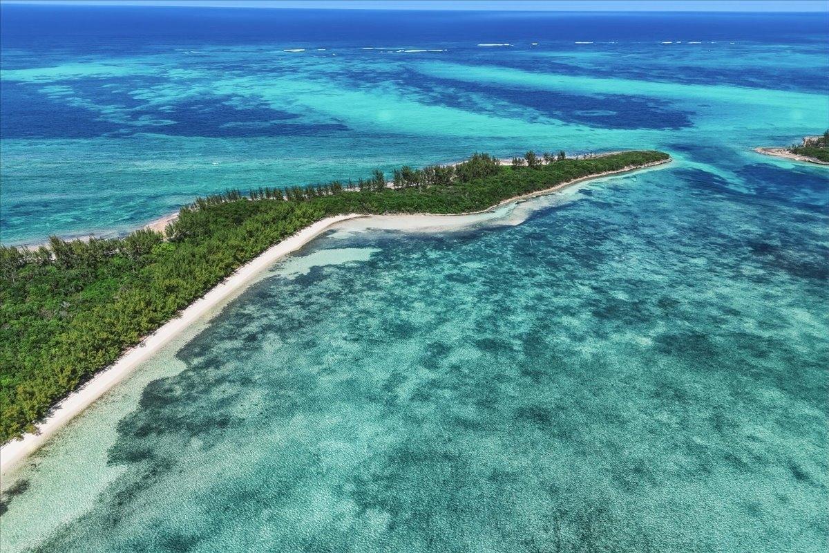 CRAB CAY — photo 4
