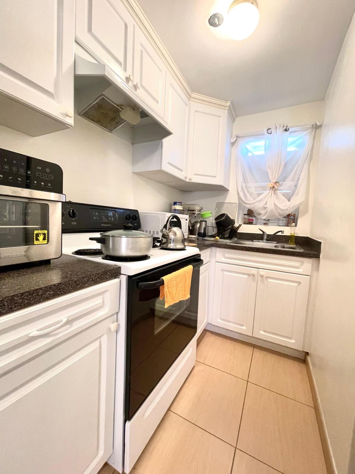 Apartment for sale in HARBOUR HOUSE TOWERS, Grand Bahama — photo 3