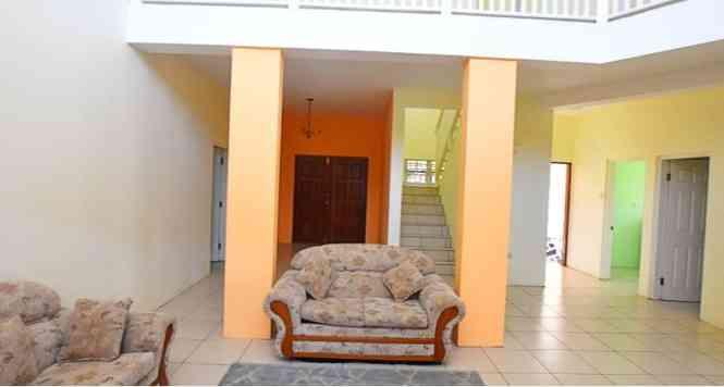 House for sale in Lance aux Epines, Saint George, Grenada — photo 2