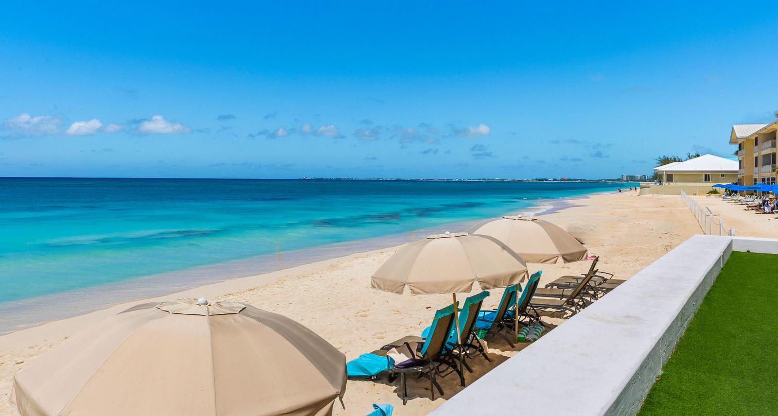 Regal Beach Club 523 - 2 Bedroom Condo in Cayman Islands — photo 5